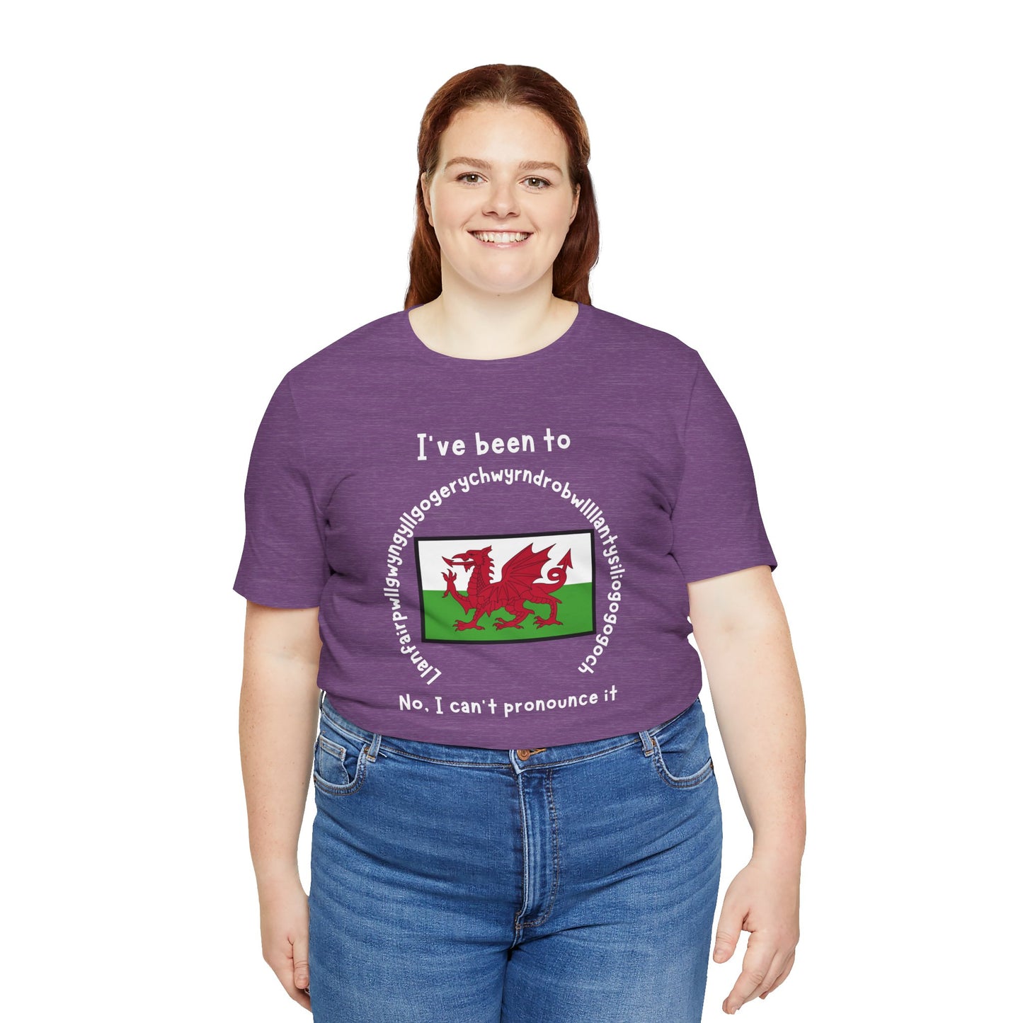 Llanfairpwllgwyngyllgogerychwyrndrobwllllantysiliogogogoch T-Shirt – Funny Wales Travel Merch