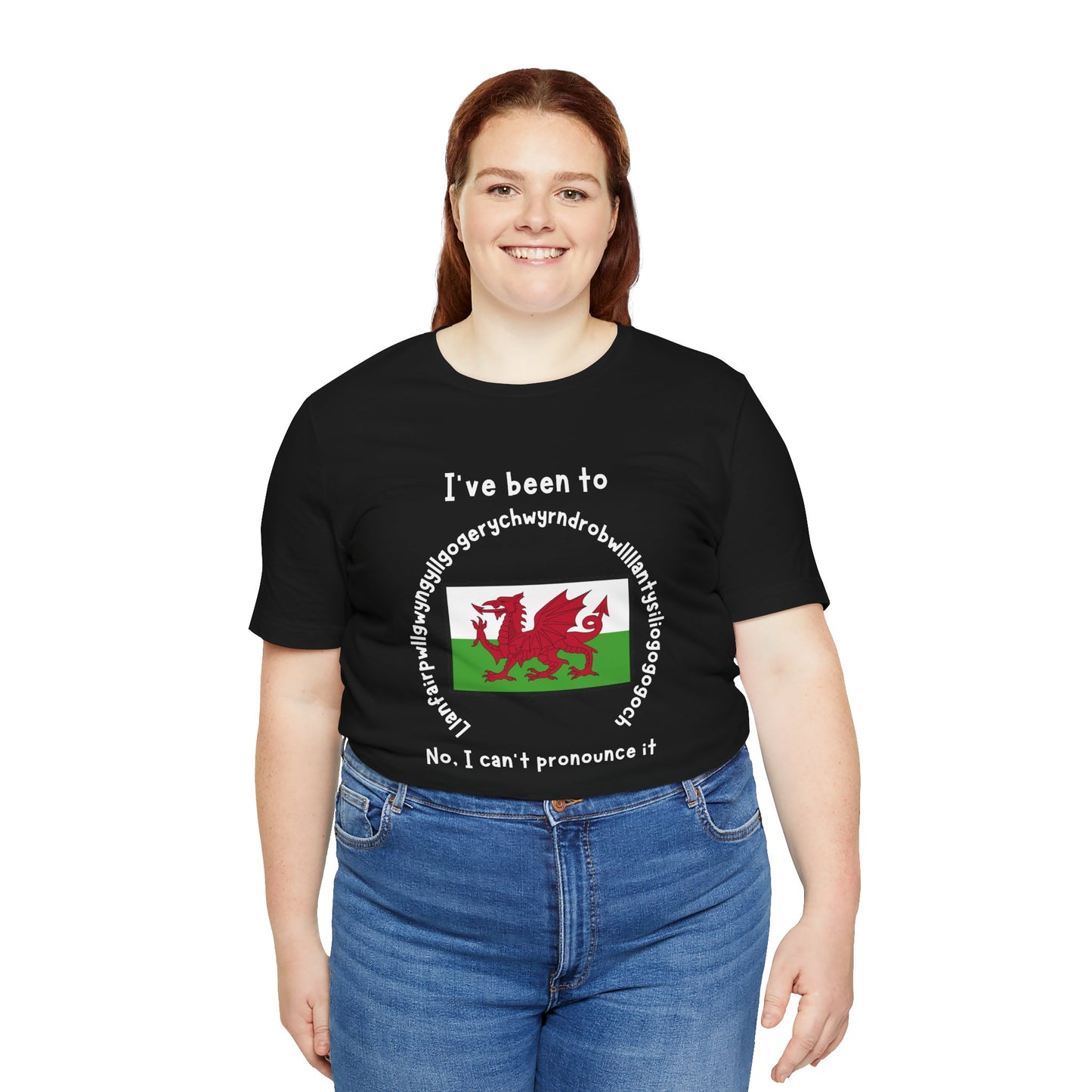 Llanfairpwllgwyngyllgogerychwyrndrobwllllantysiliogogogoch T-Shirt – Funny Wales Travel Merch