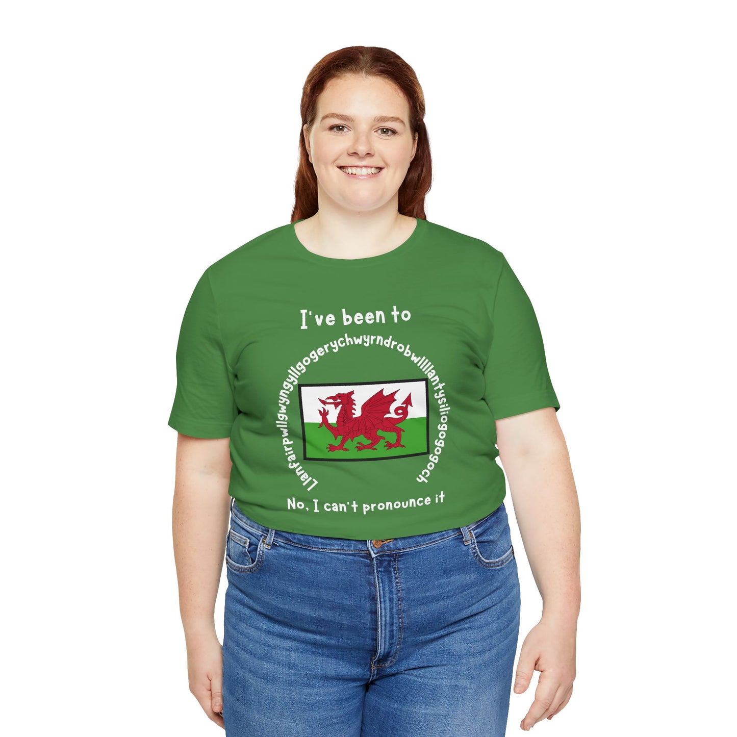 Llanfairpwllgwyngyllgogerychwyrndrobwllllantysiliogogogoch T-Shirt – Funny Wales Travel Merch