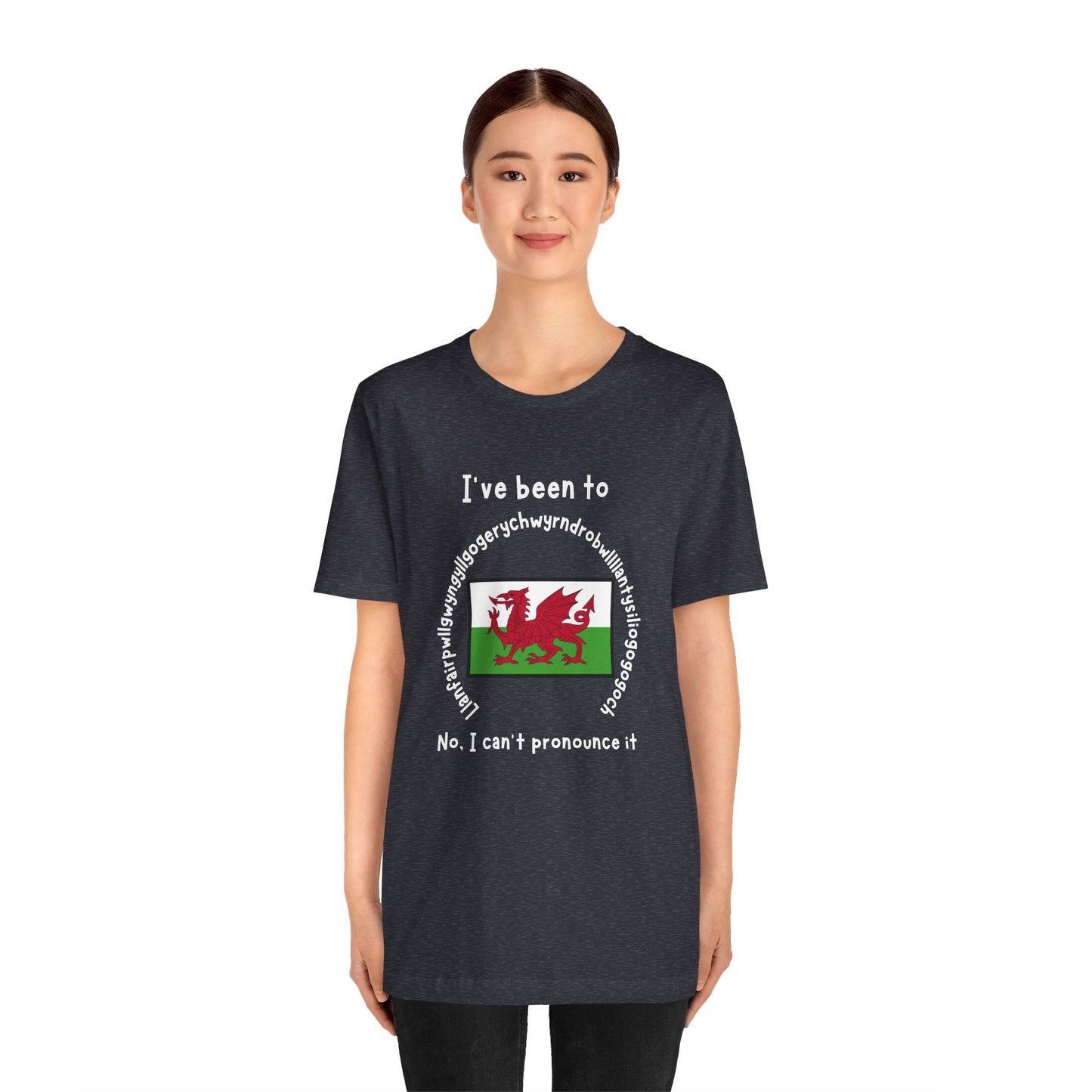 Llanfairpwllgwyngyllgogerychwyrndrobwllllantysiliogogogoch T-Shirt – Funny Wales Travel Merch