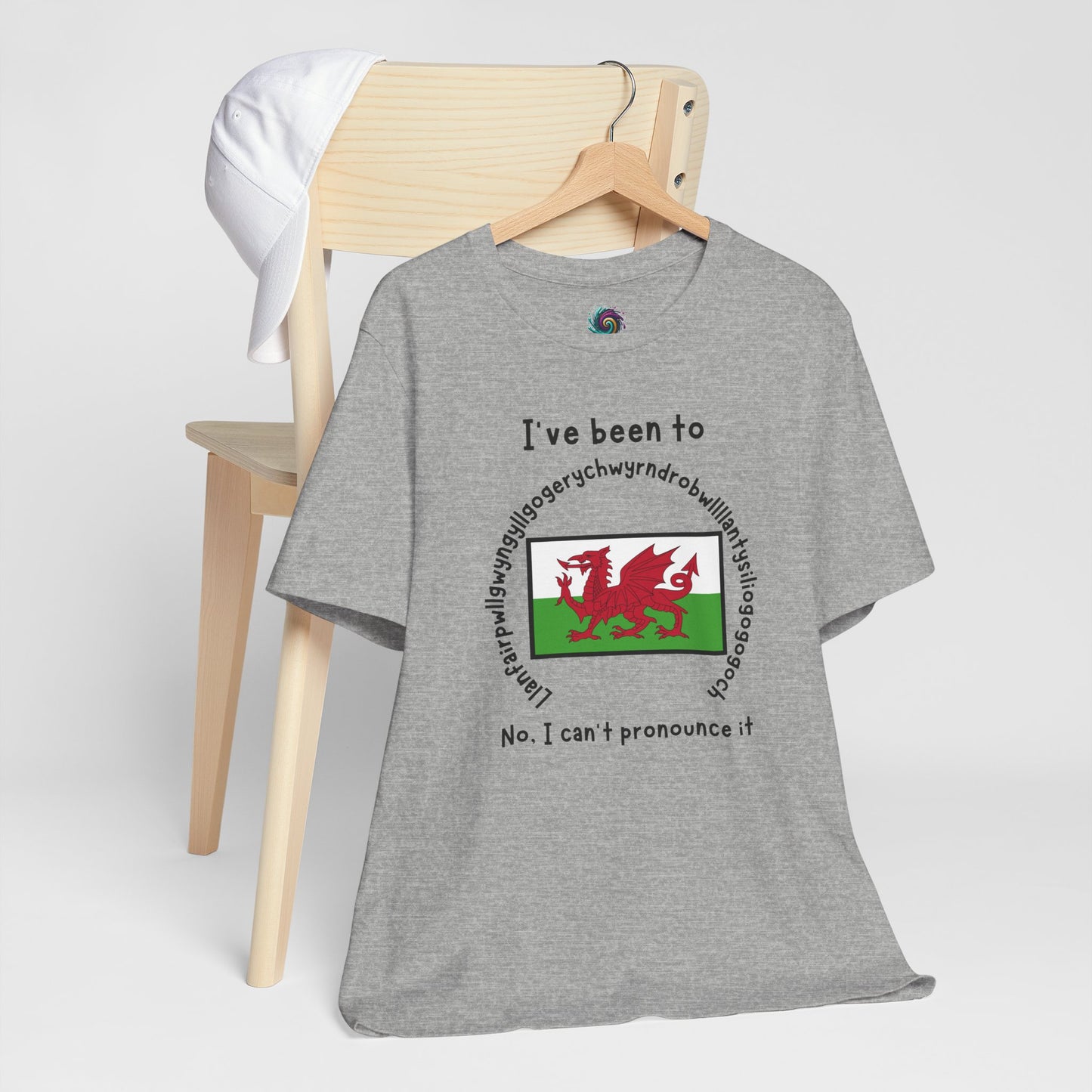 Llanfairpwllgwyngyllgogerychwyrndrobwllllantysiliogogogoch T-Shirt – Funny Wales Travel Merch
