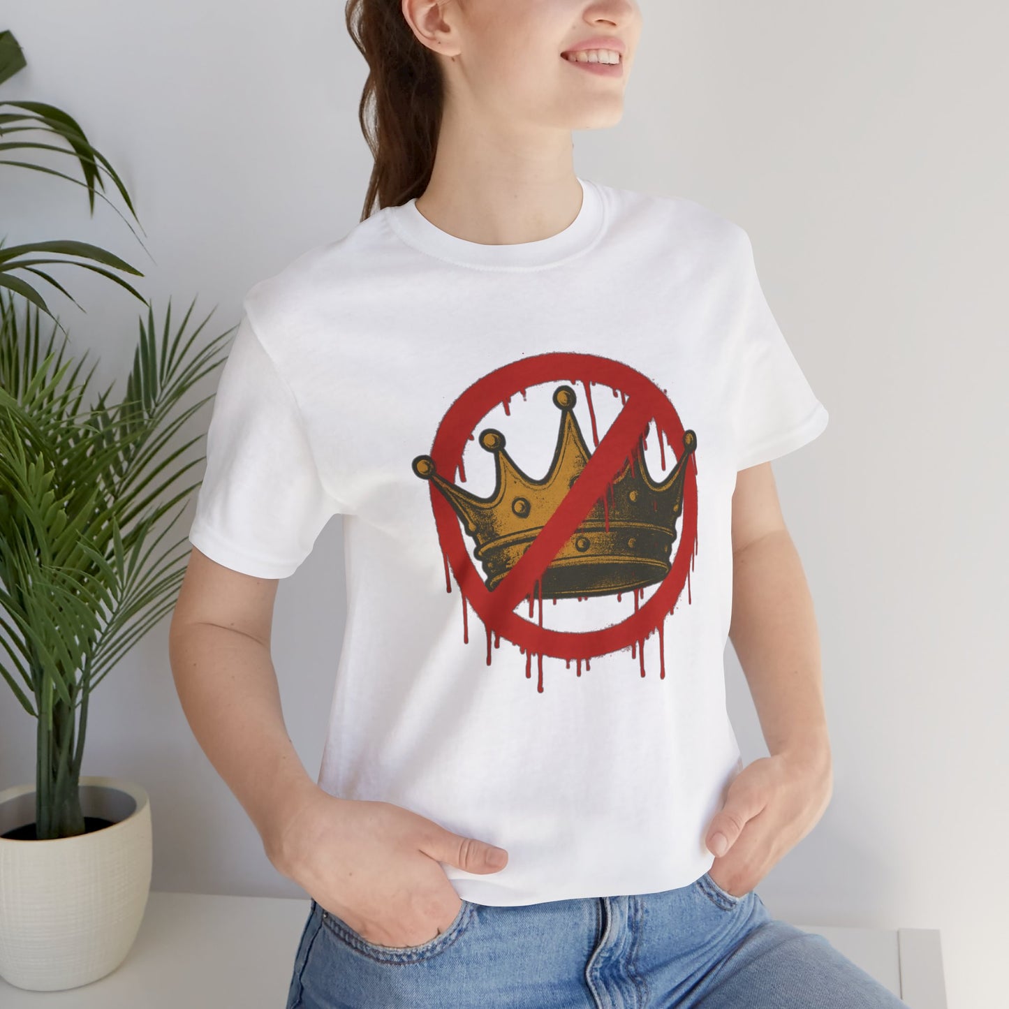 No Kings T-Shirt – Anti-Monarchy Protest Tee for Global Rebels
