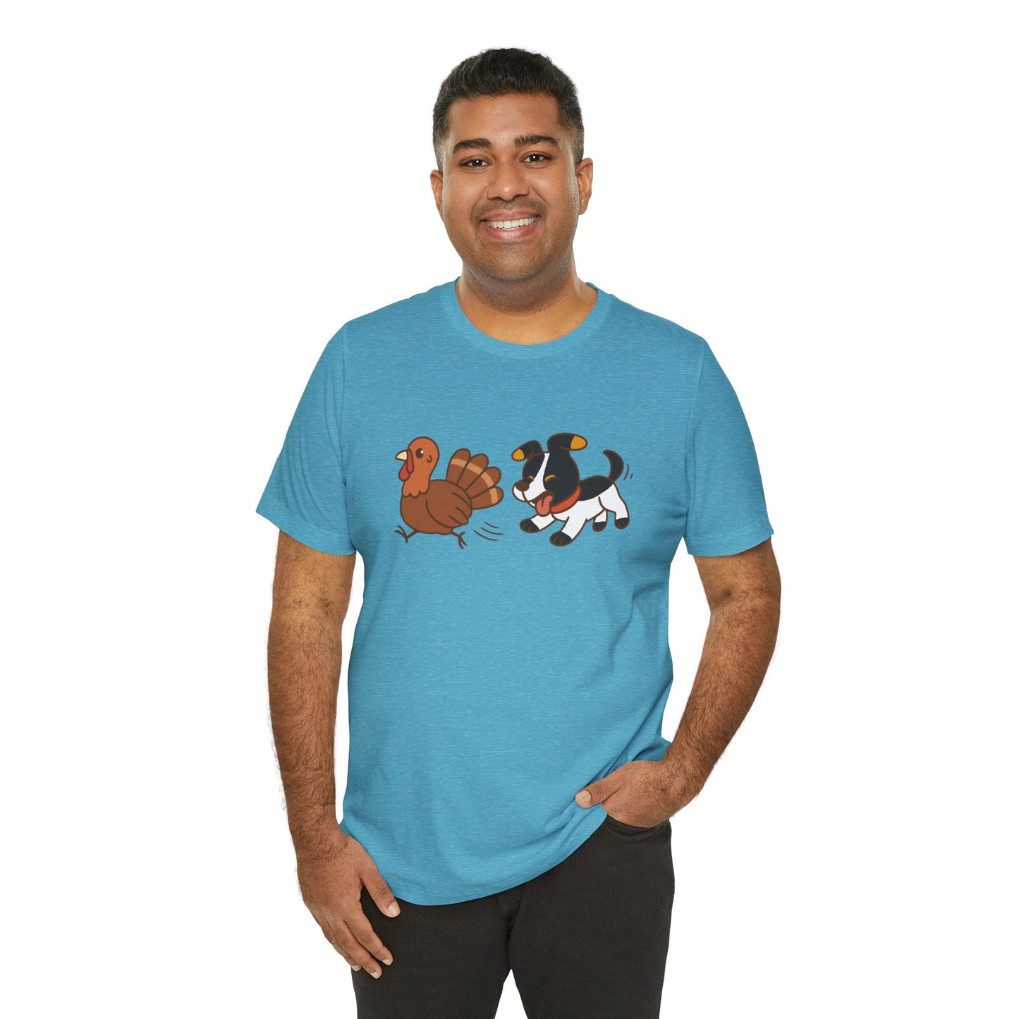 Dog Chasing Turkey T-Shirt – Funny Thanksgiving Dog Tee
