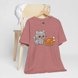 Rose pink short-sleeve t-shirt with cat and turkey graphic, crew neck