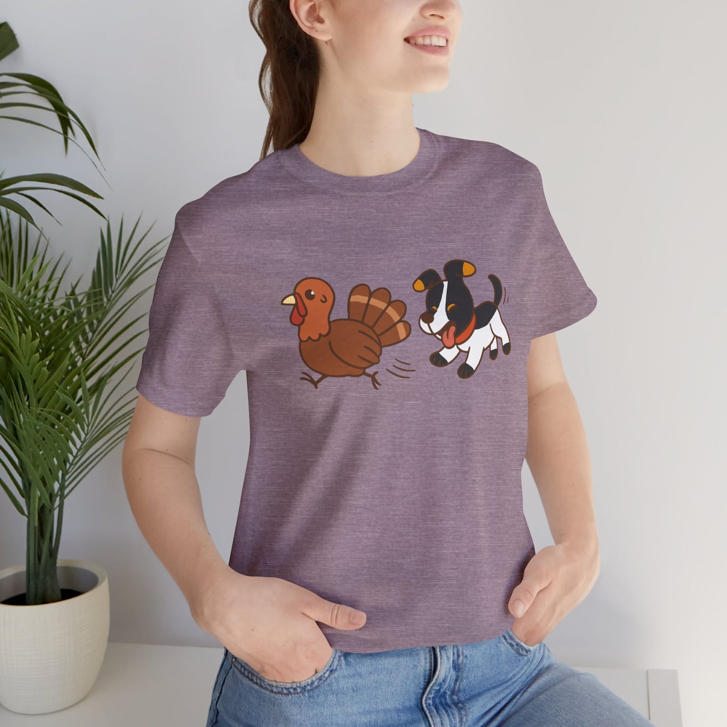 Dog Chasing Turkey T-Shirt – Funny Thanksgiving Dog Tee