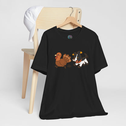 Dog Chasing Turkey T-Shirt – Funny Thanksgiving Dog Tee