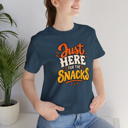 Just Here for the Snacks T-Shirt – Funny Halloween Foodie Tee