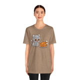 Brown crewneck cat and turkey graphic t-shirt, short sleeves