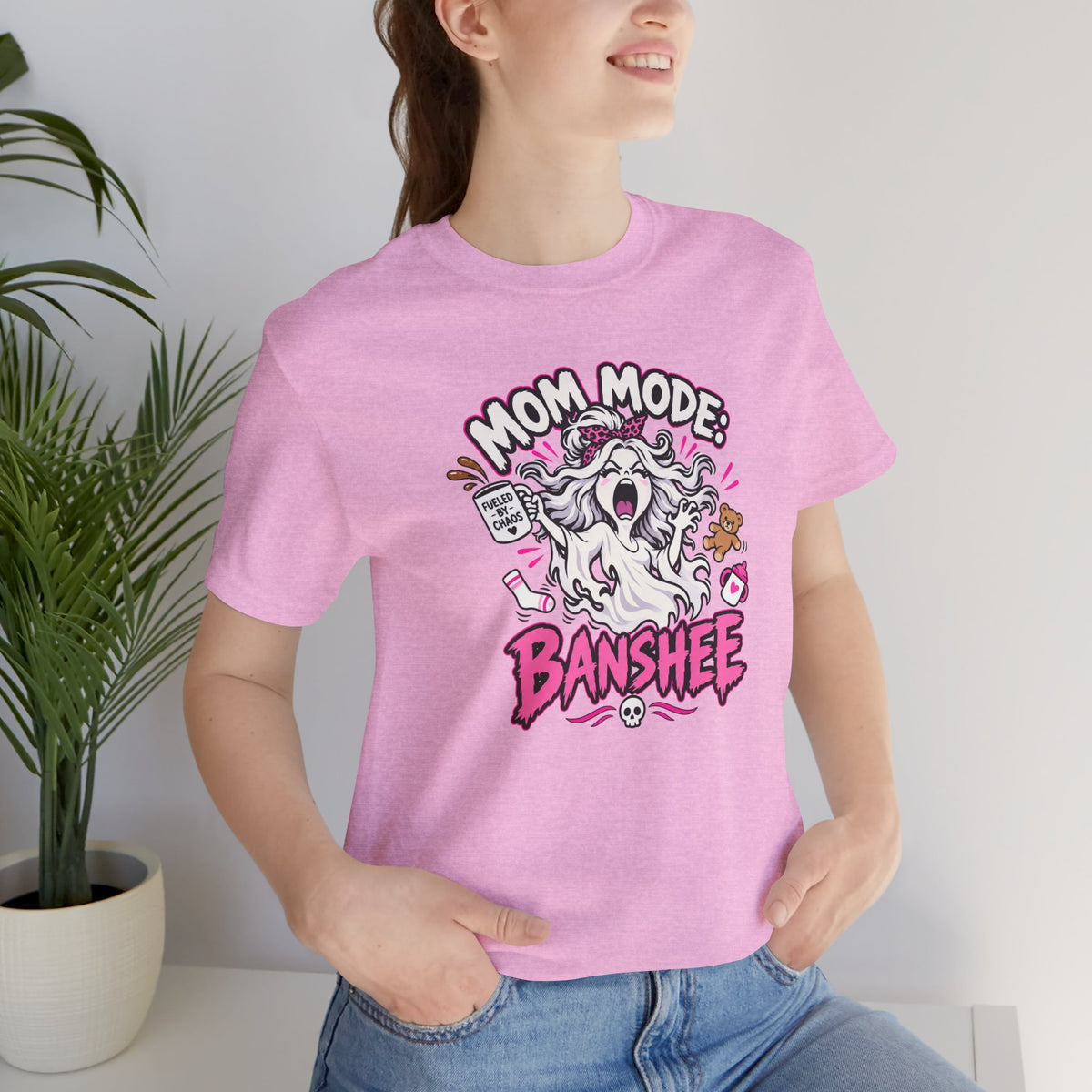 Mom Mode Banshee T-Shirt – Funny Chaotic Mom Halloween Tee